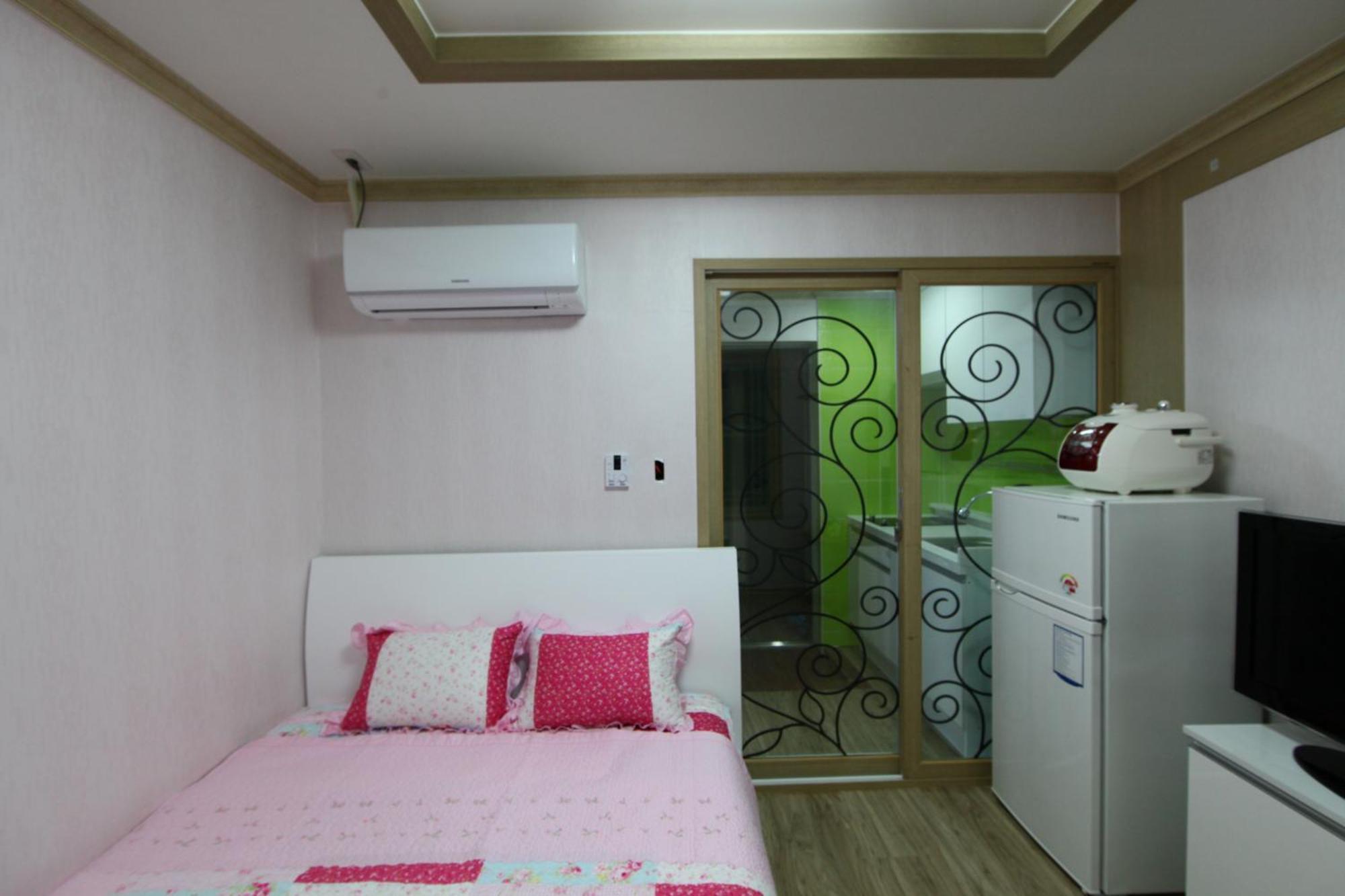 Boryeong Daecheon High Pension Room photo